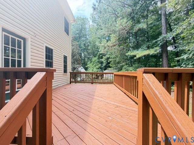 7918 Waterman Ln, Chesterfield, VA 23832