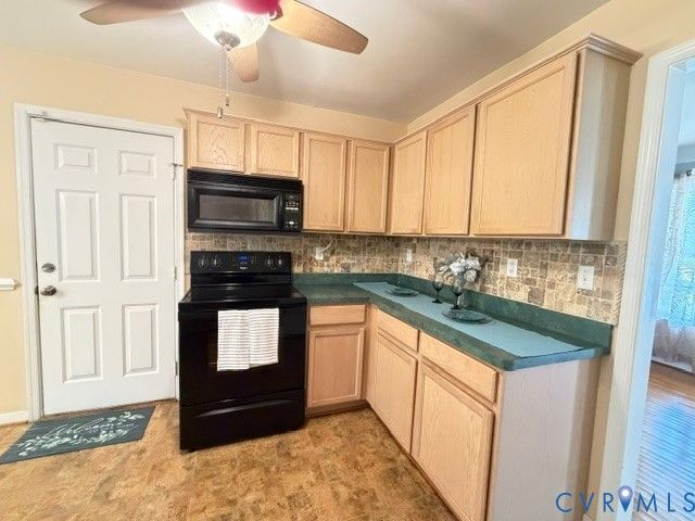 7918 Waterman Ln, Chesterfield, VA 23832