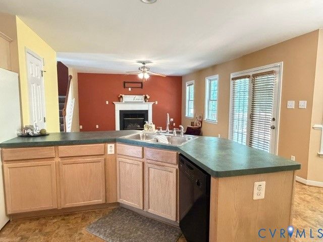 7918 Waterman Ln, Chesterfield, VA 23832