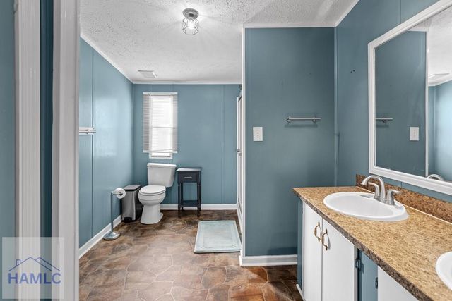 585 Brangus Lane, Collins, GA 30421