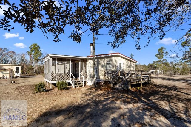 585 Brangus Lane, Collins, GA 30421