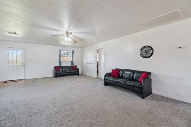 26556 Elm Road, Blanchard, OK 73010