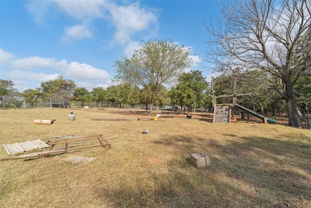 26556 Elm Road, Blanchard, OK 73010