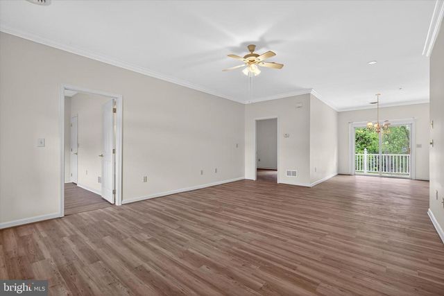 130 LEONARD LN, Harrisburg, PA 17111