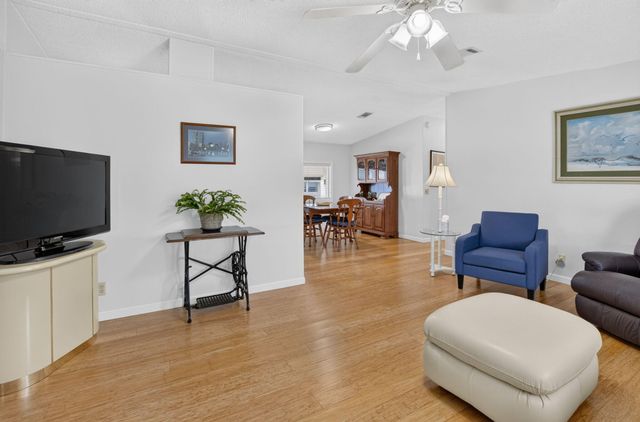 51004 Galina Bay, Boynton Beach, FL 33436