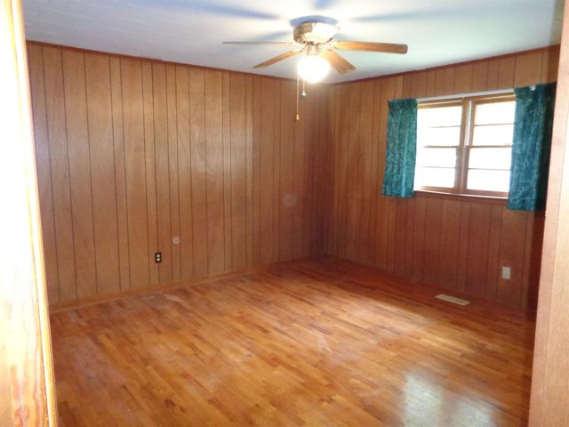170 Mountain View Road, Boiling Springs, SC 29316