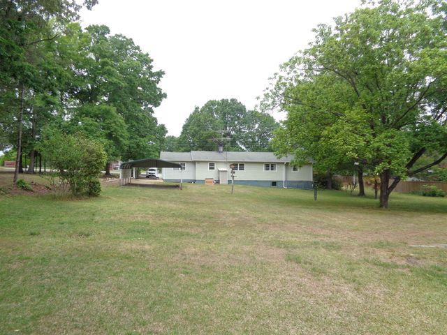 170 Mountain View Road, Boiling Springs, SC 29316