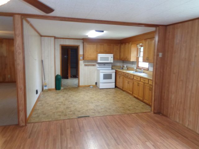 170 Mountain View Road, Boiling Springs, SC 29316