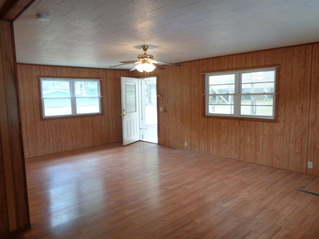 170 Mountain View Road, Boiling Springs, SC 29316