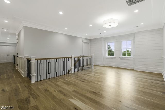 8 Cobblestone Ct, Warren Twp., NJ 07059