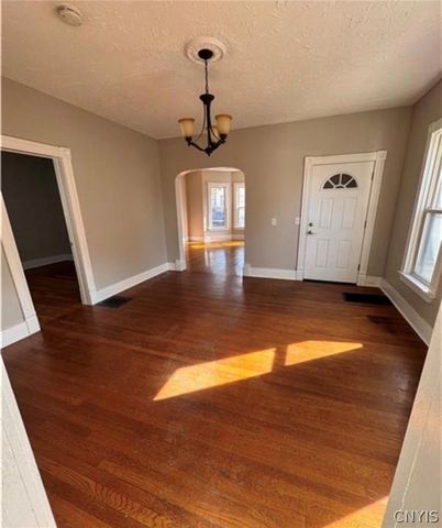 307 Highland Avenue, Dewitt, NY 13057