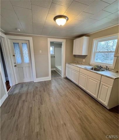 307 Highland Avenue, Dewitt, NY 13057