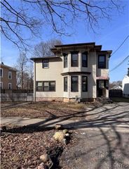 307 Highland Avenue, Dewitt, NY 13057