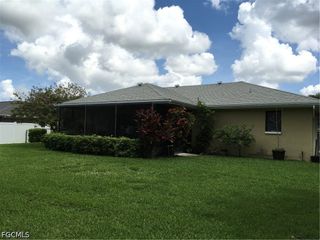 1202 SE 21st LN, Cape Coral, FL 33990