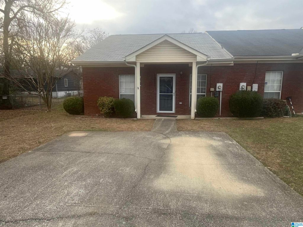 1818 COPPERFIELD LANE NW, Center Point, AL 35215