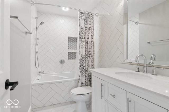 6209 Tybalt Place, Indianapolis, IN 46254