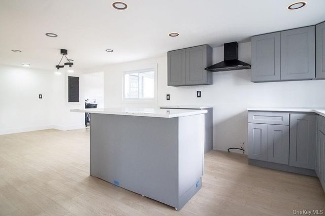 1732 Ulster Heights Road, Ellenville, NY 12428