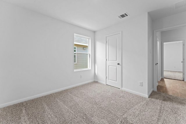 368 Denali DR, Kyle, TX 78640