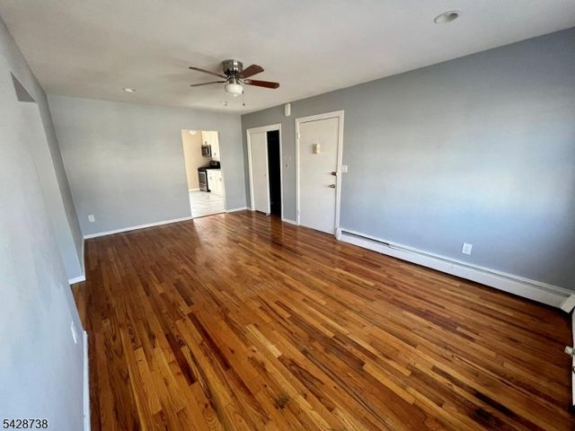 26 Clinton St 9, Belleville Twp., NJ 07109