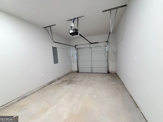 418 Oakwood Drive, Milledgeville, GA 31061