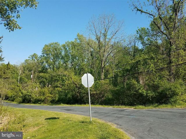 13101 VALLEY DR, Rockville, MD 20850