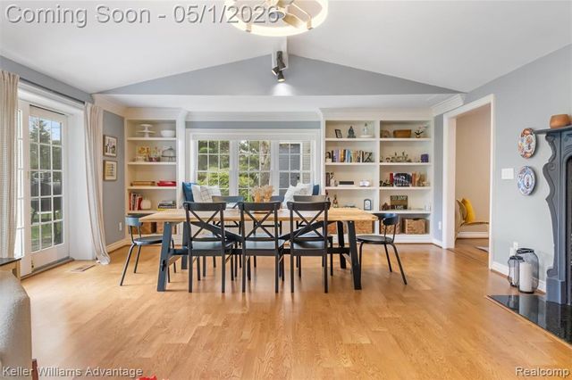 2630 Warner Drive, West Bloomfield, MI 48324
