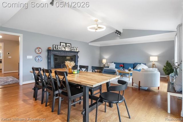 2630 Warner Drive, West Bloomfield, MI 48324