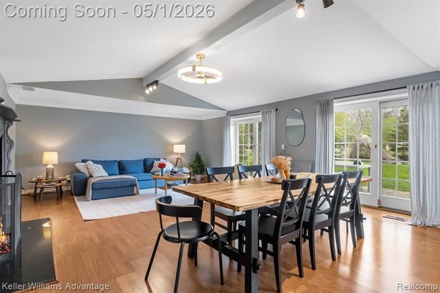 2630 Warner Drive, West Bloomfield, MI 48324