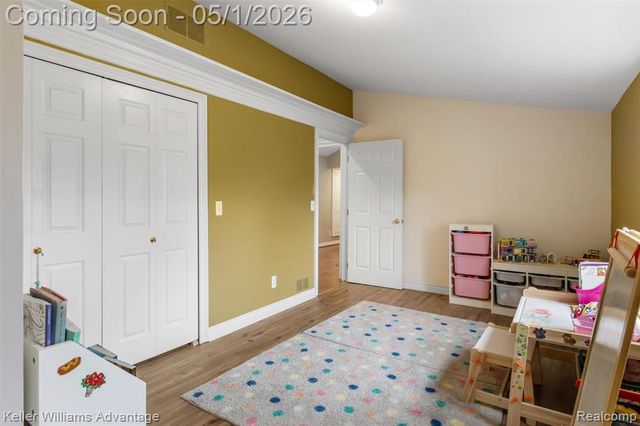 2630 Warner Drive, West Bloomfield, MI 48324