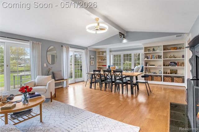2630 Warner Drive, West Bloomfield, MI 48324
