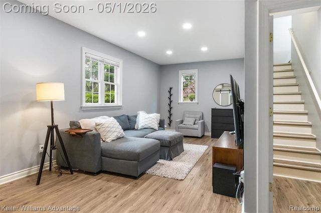 2630 Warner Drive, West Bloomfield, MI 48324