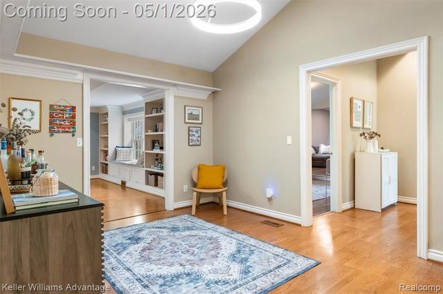 2630 Warner Drive, West Bloomfield, MI 48324