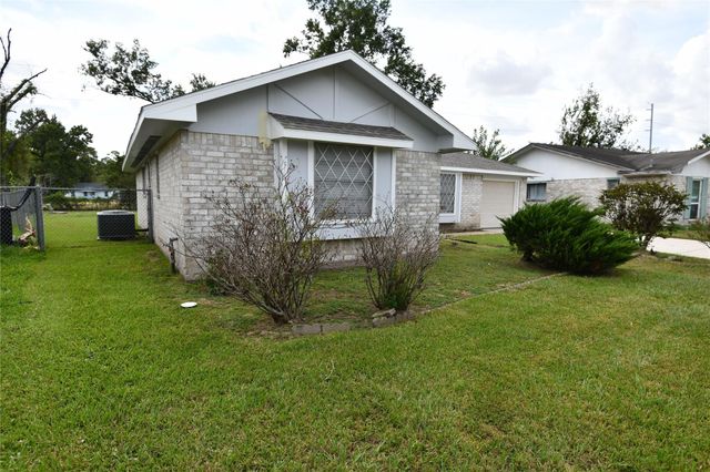 8518 Rinn Street, Houston, TX 77078