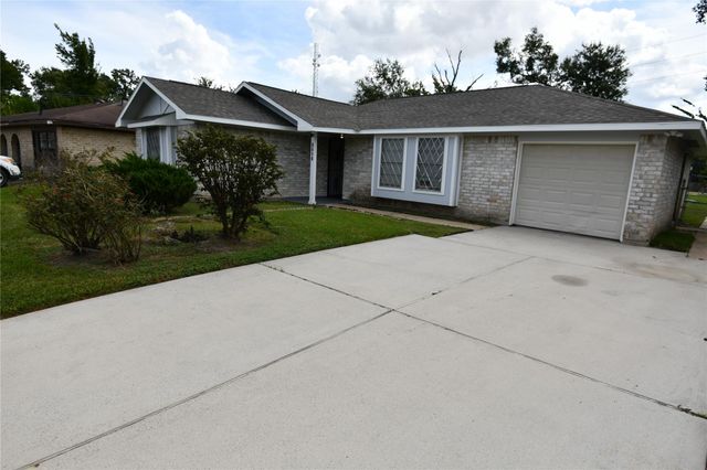 8518 Rinn Street, Houston, TX 77078