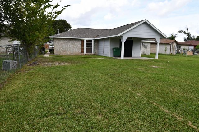 8518 Rinn Street, Houston, TX 77078