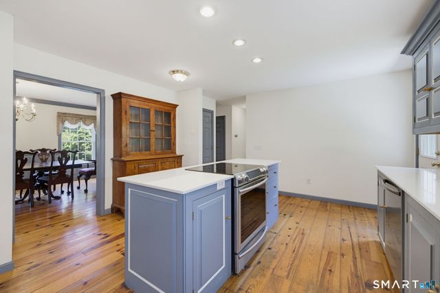 1 Long Lott Road, Granby, CT 06090