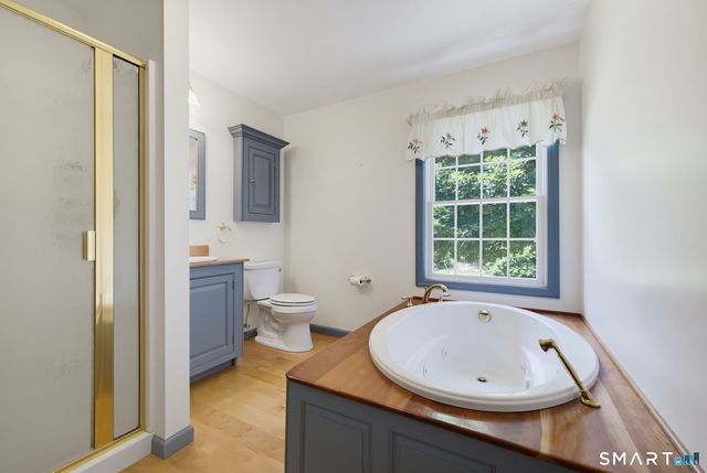 1 Long Lott Road, Granby, CT 06090