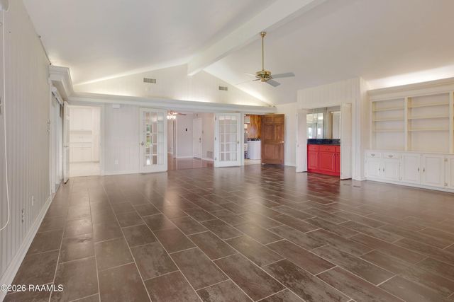 312 Dahlia Street, New Iberia, LA 70563
