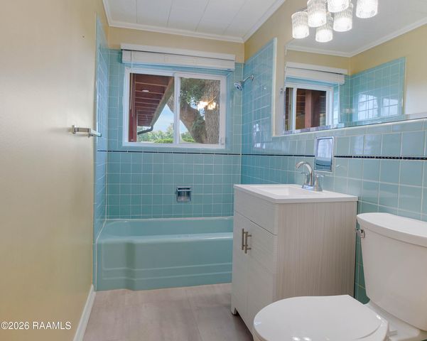 312 Dahlia Street, New Iberia, LA 70563