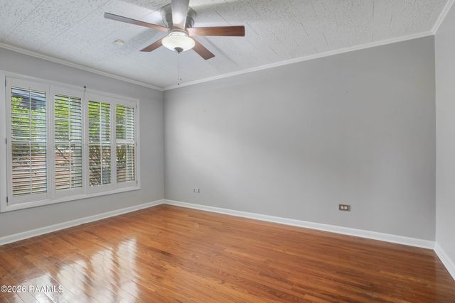 312 Dahlia Street, New Iberia, LA 70563