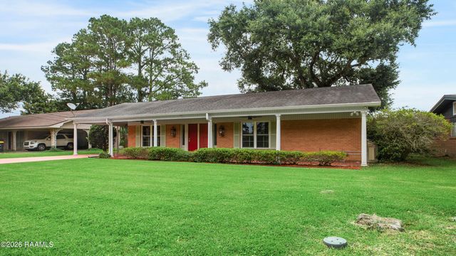 312 Dahlia Street, New Iberia, LA 70563