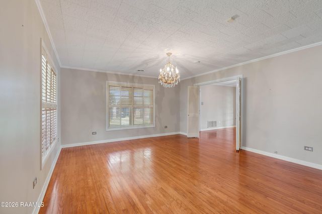 312 Dahlia Street, New Iberia, LA 70563