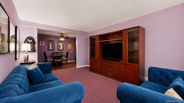 75-05 210th Street 4N, Oakland Gardens, NY 11364