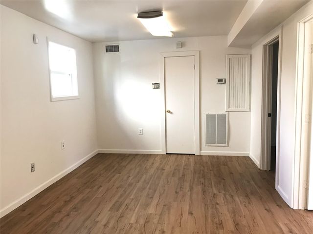 1533 1/2 Heights Boulevard rear, Houston, TX 77008