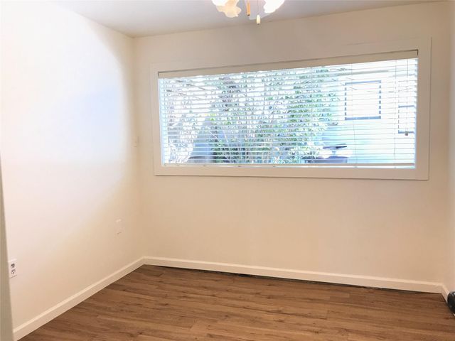 1533 1/2 Heights Boulevard rear, Houston, TX 77008