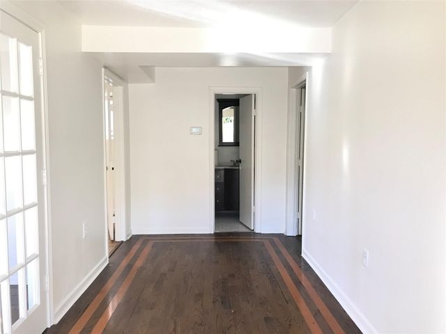 1533 1/2 Heights Boulevard rear, Houston, TX 77008