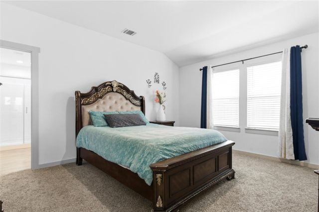 610 Lost Creek Drive, Baytown, TX 77523