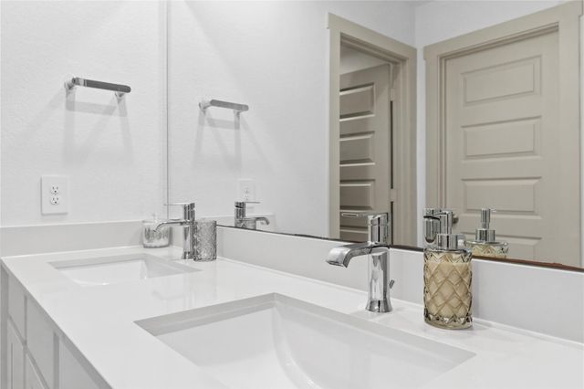 610 Lost Creek Drive, Baytown, TX 77523