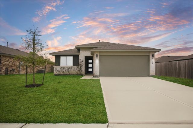 610 Lost Creek Drive, Baytown, TX 77523