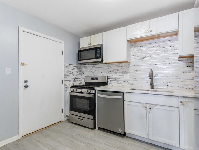 4721 Saint Joseph Creek Road 5F, Lisle, IL 60532